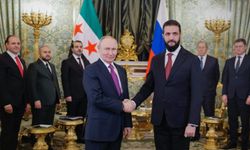 Şara ve Putin, Kremlin'de geniş kapsamlı bir toplantı gerçekleştirdi