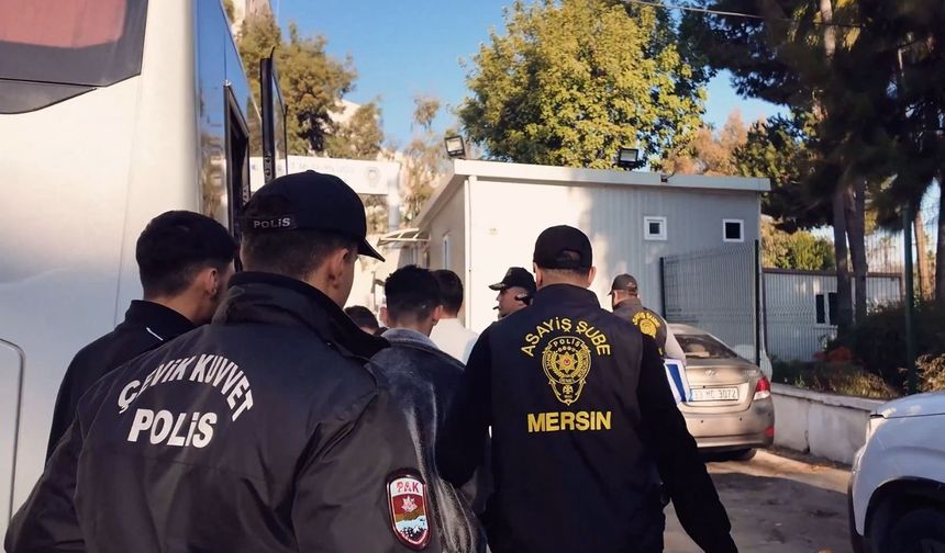 Mersin merkezli 9 ilde dolandırıcılık operasyonu: 28 şüpheli yakalandı