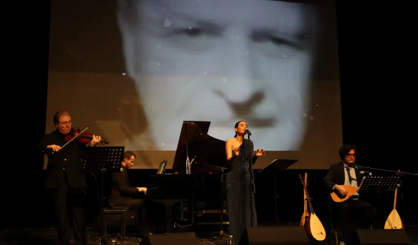 Akdağmadeni Nâzım Hikmet 124. yaşında Bursa Nilüfer'de konserle anıldı