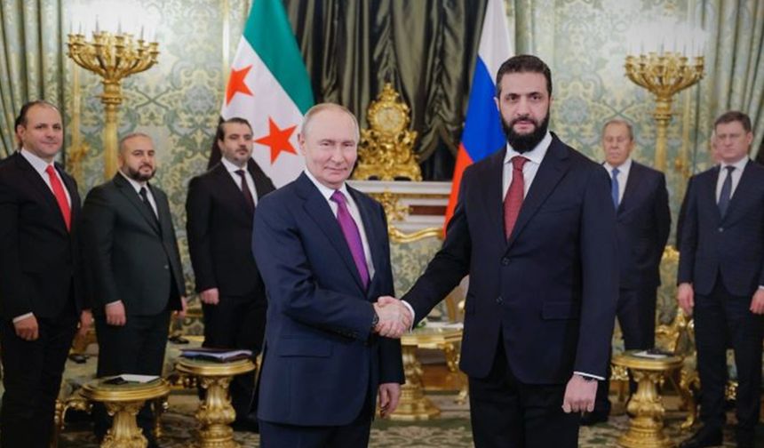 Şara ve Putin, Kremlin'de geniş kapsamlı bir toplantı gerçekleştirdi